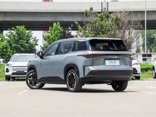 2026 Toyota bZ3X 50 kWh, серый, 2500000 рублей, вид 5