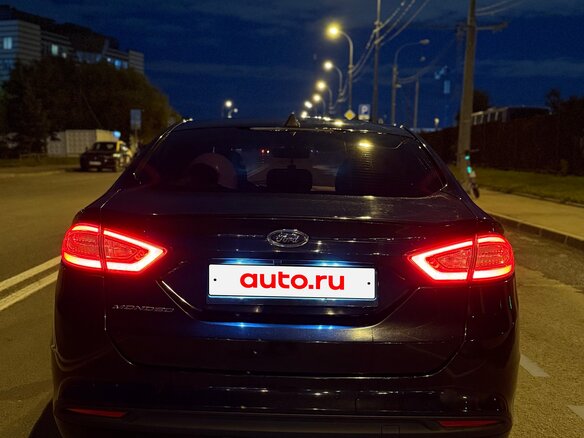 2015 Ford Mondeo V, чёрный - вид 4