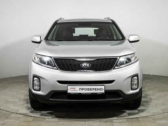 2014 Kia Sorento II Рестайлинг, серебристый, 1619700 рублей - вид 1