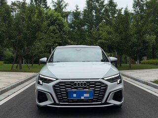 2022 Audi A3 Sportback 35 TFSI IV (8Y), белый, 2390095 рублей, вид 2