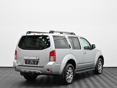 2011 Nissan Pathfinder III Рестайлинг, серебристый, 1115000 рублей, вид 4