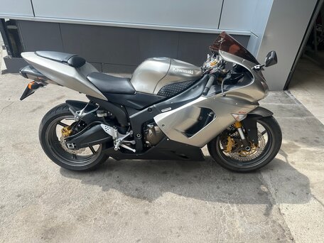 2005 Kawasaki ZX-6R Ninja, серый, 485000 рублей, вид 1