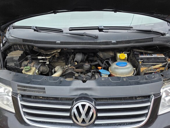 2005 Volkswagen Multivan T5, чёрный, 1650000 рублей - вид 10