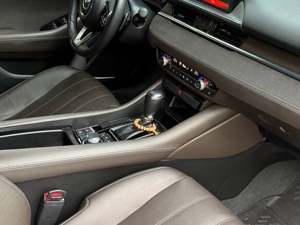 2023 Mazda 6 Atenza III (GJ) Рестайлинг 2, белый, 3550000 рублей - вид 10