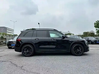 2025 Mercedes-Benz GLB AMG 35 AMG I (X247) Рестайлинг, чёрный, 7100000 рублей, вид 4