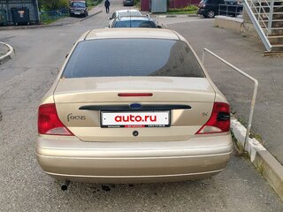 2001 Ford Focus I (North America), золотистый, 200000 рублей, вид 2