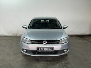 2013 Volkswagen Jetta VI, серебристый, 917000 рублей, вид 2