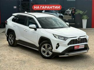 2020 Toyota RAV4 V (XA50), белый, 3170000 рублей, вид 1