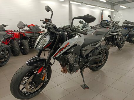 2023 KTM 790 Duke, серый, 940000 рублей, вид 5