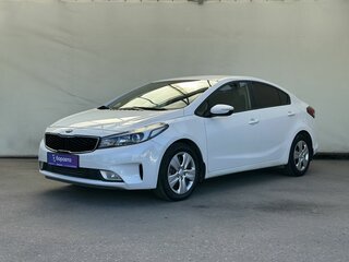 2017 Kia Cerato III Рестайлинг (Classic), белый, 1370000 рублей, вид 1