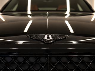 2026 Bentley Bentayga Speed I Рестайлинг, чёрный, 47700000 рублей, вид 5