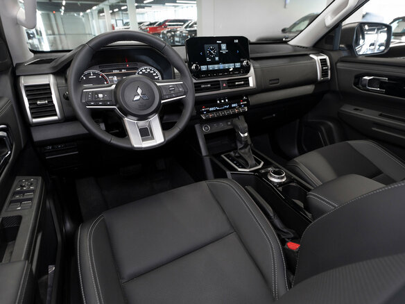 2026 Mitsubishi L200 VI, серебристый, 5700000 рублей - вид 10
