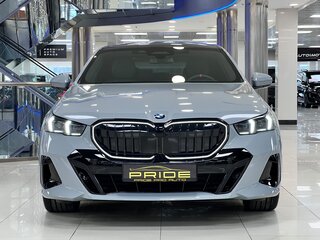 2025 BMW 5 серии 530i xDrive VIII (G60/G61/G68), серый, 9250000 рублей, вид 2