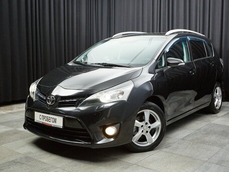 Toyota Verso I Рестайлинг