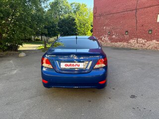 2013 Hyundai Solaris I, синий, 800000 рублей, вид 3