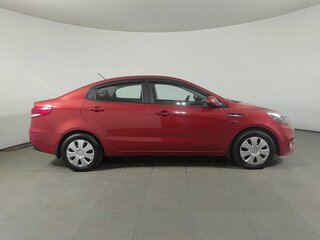 2016 Kia Rio III Рестайлинг, красный, 855000 рублей, вид 4