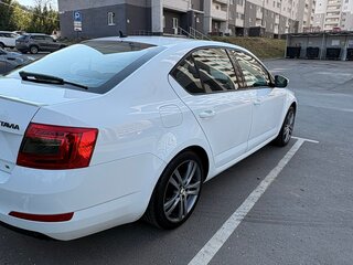 2013 Skoda Octavia III (A7), белый, 1300000 рублей, вид 4