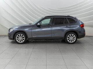 2013 BMW X1 20i I (E84) Рестайлинг, серый, 1258000 рублей, вид 4