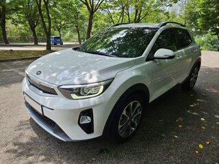 2020 Kia Stonic I, белый, 1201000 рублей, вид 1