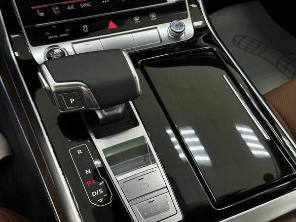 2025 Audi Q7 45 TFSI II (4M) Рестайлинг 2, чёрный, 9500000 рублей - вид 12