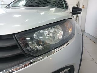 2024 Lada (ВАЗ) Granta Cross I Рестайлинг, серебристый, 910000 рублей, вид 2