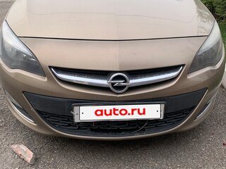 2013 Opel Astra J Рестайлинг, бежевый, 650000 рублей, вид 1