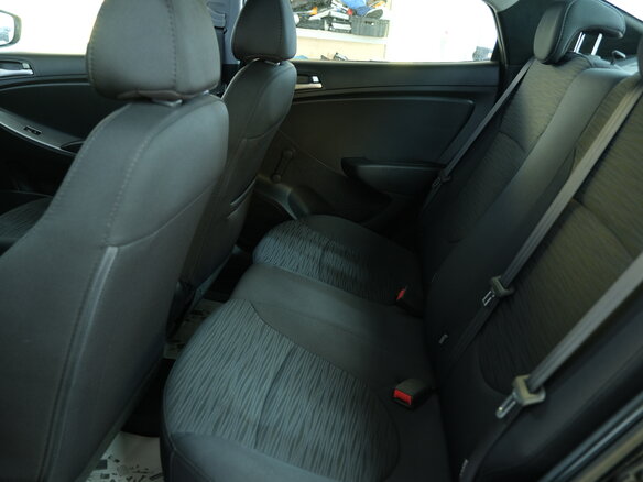 2016 Hyundai Solaris I Рестайлинг, чёрный, 999000 рублей - вид 17