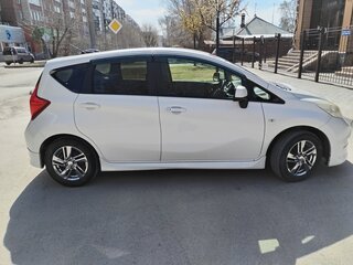 2013 Nissan Note II, белый, 825000 рублей, вид 3