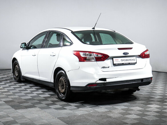 2013 Ford Focus III, белый, 445000 рублей - вид 6