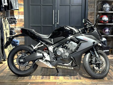 2024 Honda CBR 650R, чёрный, 1340000 рублей, вид 4