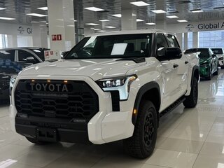 2026 Toyota Tundra CrewMax III, белый, 11000000 рублей, вид 2