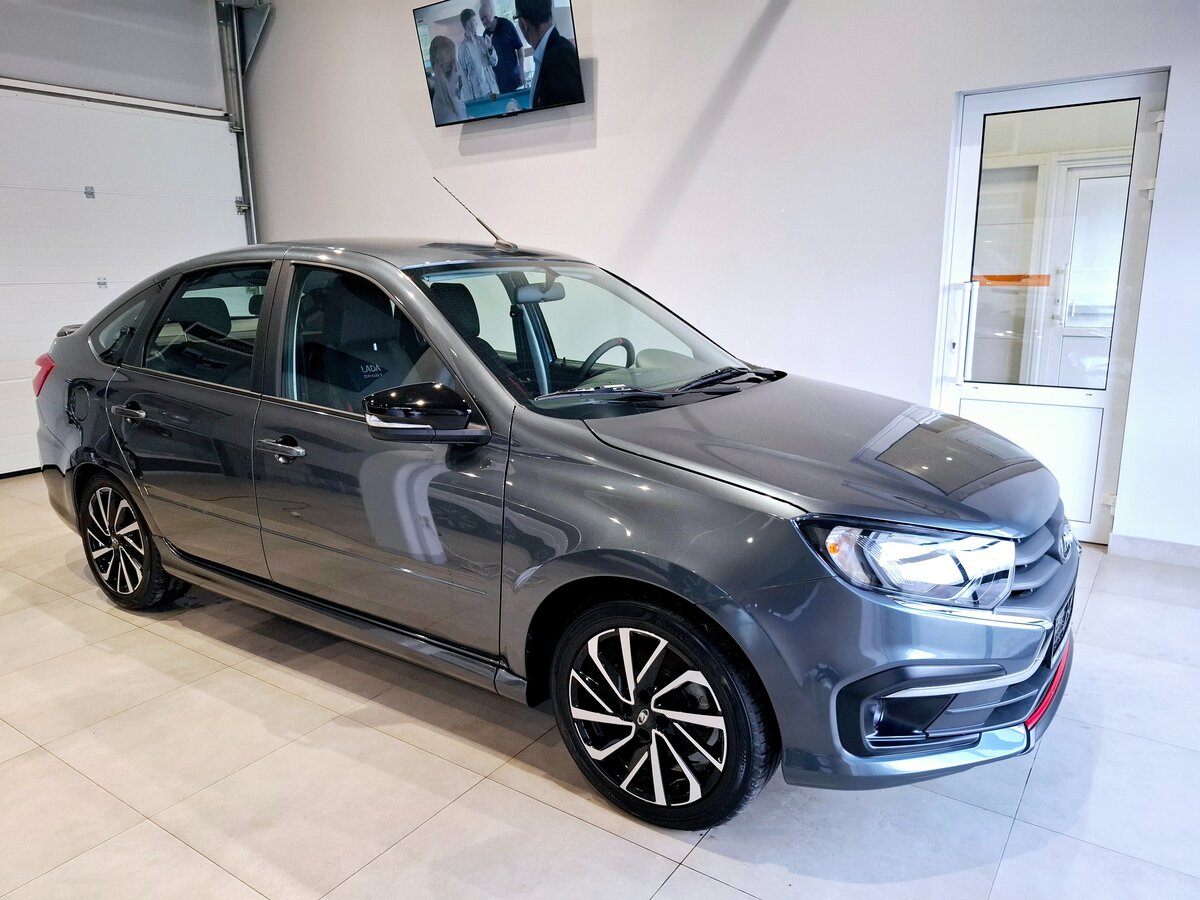 Открыть фотографии: Lada (ВАЗ) Granta I Рестайлинг