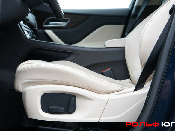 2017 Jaguar F-Pace I, синий, 2648000 рублей - вид 17