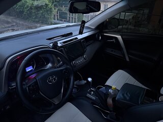 2013 Toyota RAV4 IV (XA40), белый, 1650000 рублей, вид 4