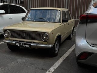 1974 Lada (ВАЗ) 21011, бежевый, 120000 рублей, вид 2