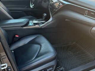 2018 Toyota Camry VIII (XV70), серый, 2560000 рублей, вид 5