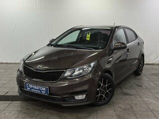 2016 Kia Rio III Рестайлинг, коричневый, 950000 рублей, вид 1