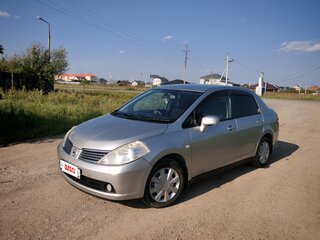 2005 Nissan Tiida Latio I, серый, 520000 рублей, вид 2
