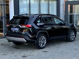 2020 Toyota RAV4 V (XA50), чёрный, 3303000 рублей, вид 2
