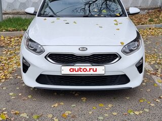 2019 Kia Ceed III, белый, 1950000 рублей, вид 2