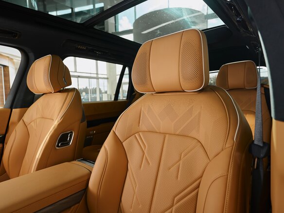 2026 Zeekr 9X 70 kWh, чёрный, 12950000 рублей - вид 14