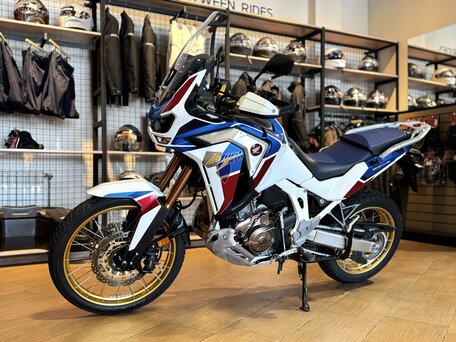 2020 Honda CRF 1100L Africa Twin, белый, 1550000 рублей, вид 2