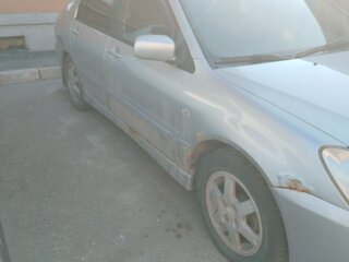 2005 Mitsubishi Lancer IX Рестайлинг, серебристый, 170000 рублей, вид 2
