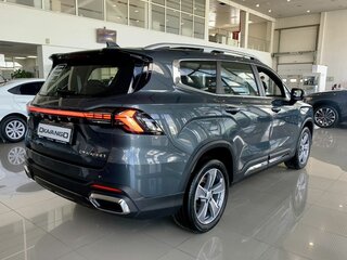 2026 Geely Okavango I Рестайлинг, серый, 4085990 рублей, вид 4