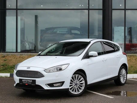 2018 Ford Focus III Рестайлинг, белый, 1040000 рублей, вид 1