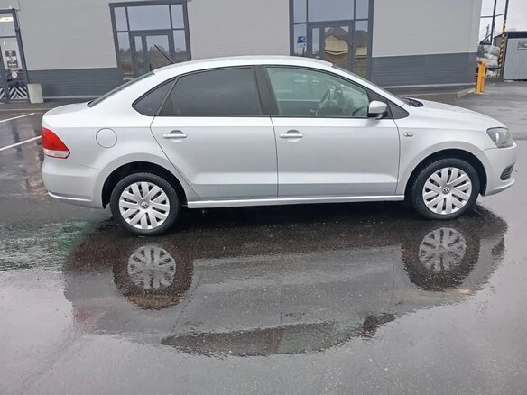 2014 Volkswagen Polo V, серебристый, 780000 рублей - вид 1