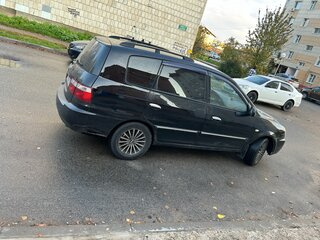 2005 Kia Carens I (RS) Рестайлинг, чёрный, 350000 рублей, вид 3