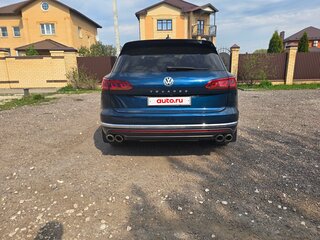 2018 Volkswagen Touareg III, синий, 6300000 рублей, вид 4