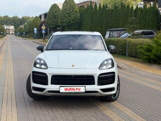 2019 Porsche Cayenne S III, белый, 6200000 рублей, вид 2