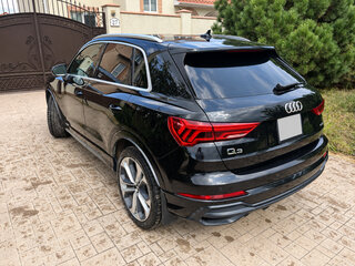 2020 Audi Q3 45 TFSI II (F3), чёрный, 3300000 рублей, вид 4